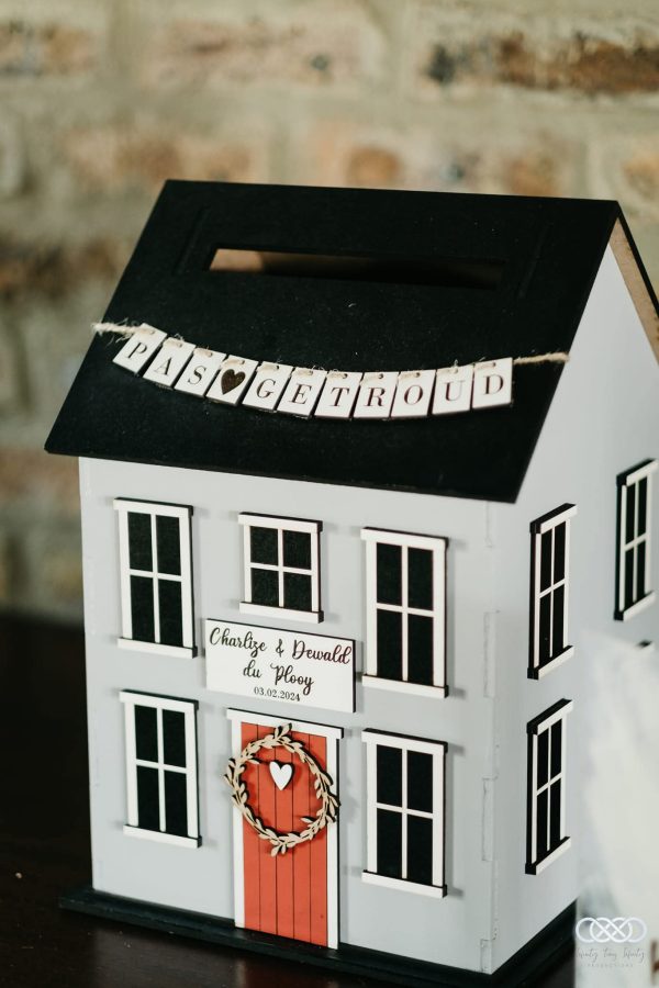 House Envelope box