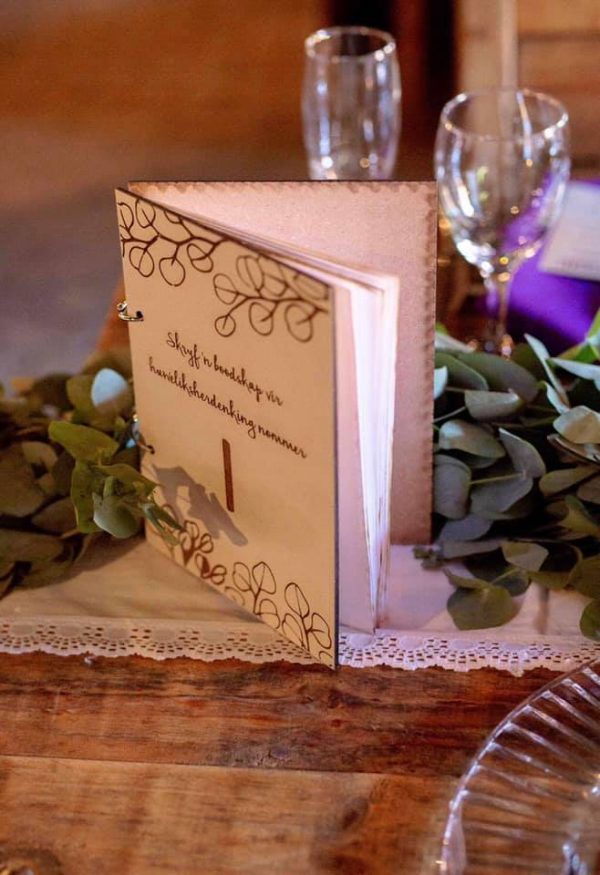 Guestbook table number